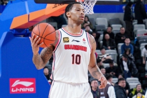 媒体人：版本弱势的广东遇上版本无比强势的山西 这结局不意外