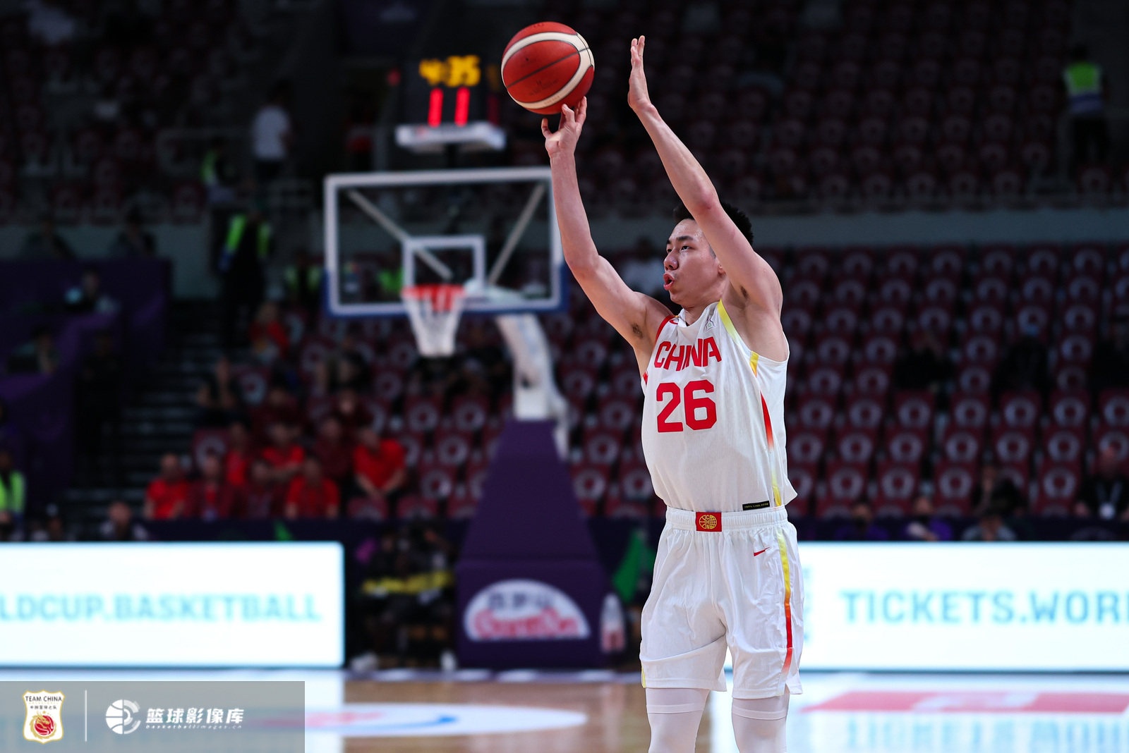 开云服务-周琦：我们总决赛打广厦输很大程度因朱俊龙 防守高度&amp;速度作用大