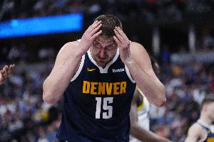 开云登录-关键界外球为什么不看录像？巴特勒的2+1为何变2罚？