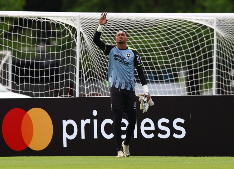 开云入口-Here We Go！罗马诺确认：诺丁汉森林即将签下博塔弗戈门将维克托，本周末安排体检