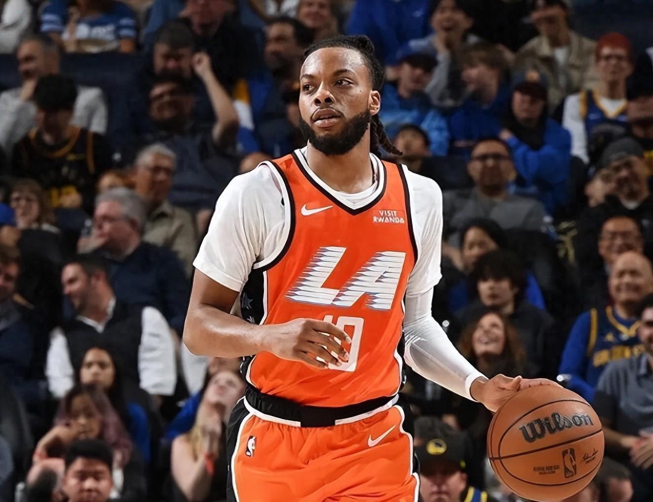 开云入口-加兰快船首秀，仅获12分，他是打开快船死局的钥匙吗？